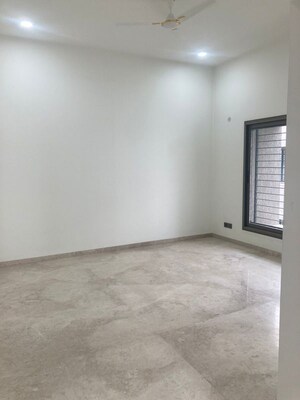 Room in 2 BHK Apartment at Hero Homes Gurgaon, Sector 104 – for Sale