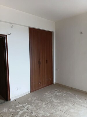 Room in 3 BHK Apartment at Lohgarh – for Sale