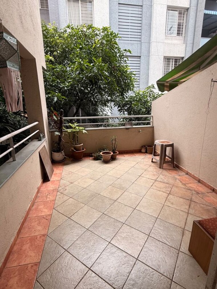 Balcony, amrut-apartments 3 Bedroom 1250 Sq.Ft. Apartment In Erandwane Pune 10619822