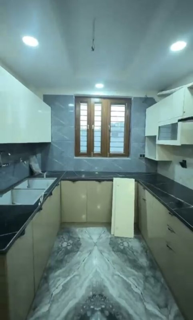 Kitchen, fidato-honour-homes 3 Bedroom 180 Sq.Yd. Builder Floor In Sector 89 Faridabad 10619807