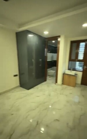 Room in 3 BHK Builder Floor at Fidato Honour Homes, Sector 89 – for Sale