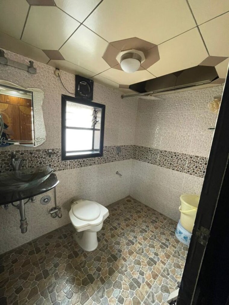 Bathroom, kolte-patil-green-acre 1 Bedroom 600 Sq.Ft. Apartment In Salunkhe Vihar Society Pune 10619837