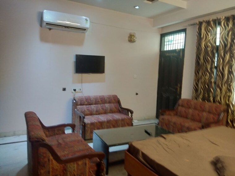 Living Room, panchkula urban estate 6+ Bedroom 500 Sq.Ft. Independent House In Panchkula Urban Estate Panchkula 10619836