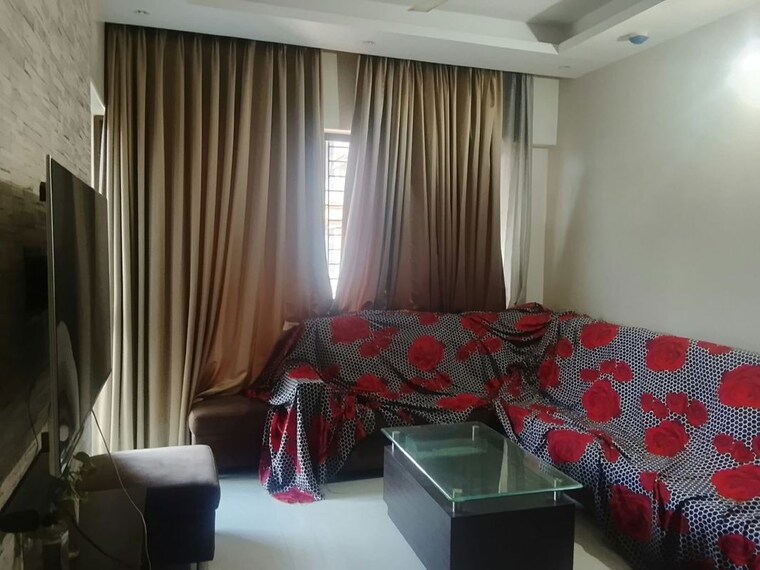 Living Room, sunshree-society 2 Bedroom 900 Sq.Ft. Apartment In Kondhwa Pune 10619846