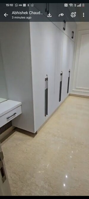 Room in 5 BHK Builder Floor at Sector 1 Vaishali – for Sale