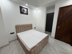 Bedroom in Studio Builder Floor at Sector 30 – for Rent