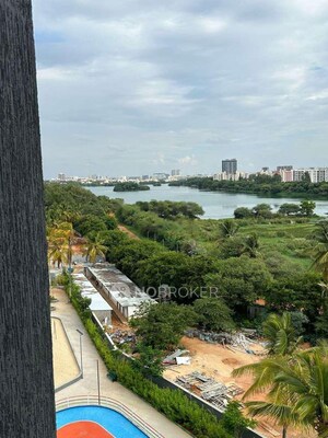 Plot Area in 3 BHK Apartment at Godrej Aqua, International Airport Road – for Rent