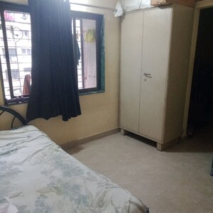 Room in 1 BHK Apartment at Mountain Breeze, Powai – for Rent