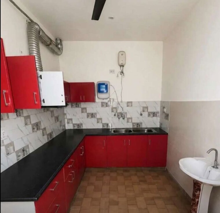 Kitchen, prem nagar 2 Bedroom 1500 Sq.Ft. Independent House In Prem Nagar Dehradun 10619878