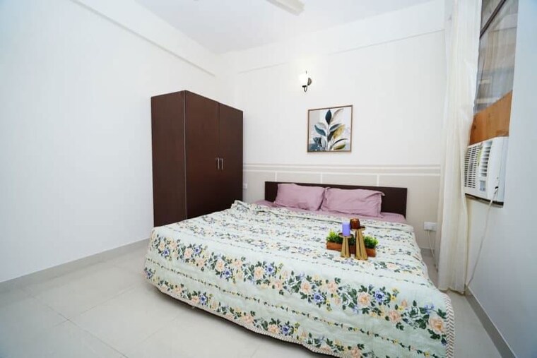 Bedroom, signature-global-synera 2 Bedroom 680 Sq.Ft. Apartment In Sector 81 Gurgaon 10619875