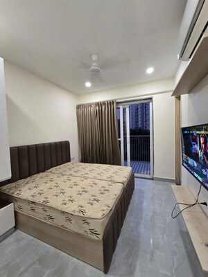 1 RK Builder Floor For Rent in Sector 30
