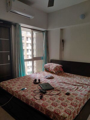 1.5 BHK Apartment For Rent in Lodha Amara, Kolshet Road