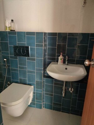 Bathroom in 1.5 BHK Apartment at Lodha Amara, Kolshet Road – for Rent