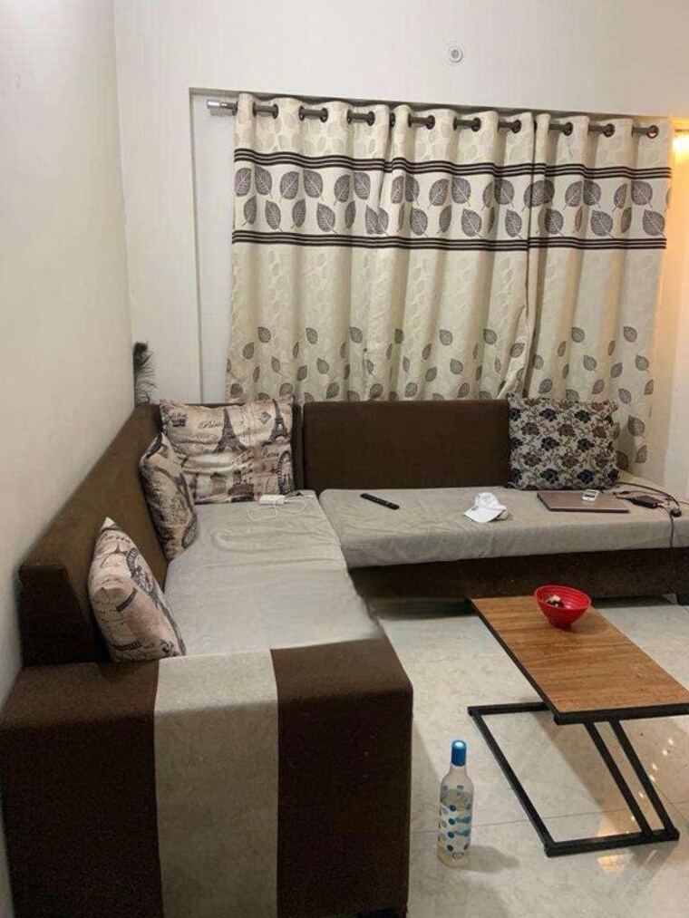Living Room, lodha-amara 1.5 Bedroom 650 Sq.Ft. Apartment In Kolshet Road Thane 10619899