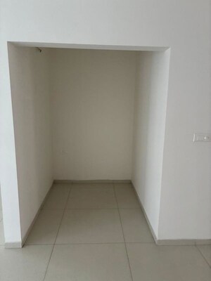 Room in 4 BHK Apartment at Rajapushpa Open Skies, Kokapet – for Rent
