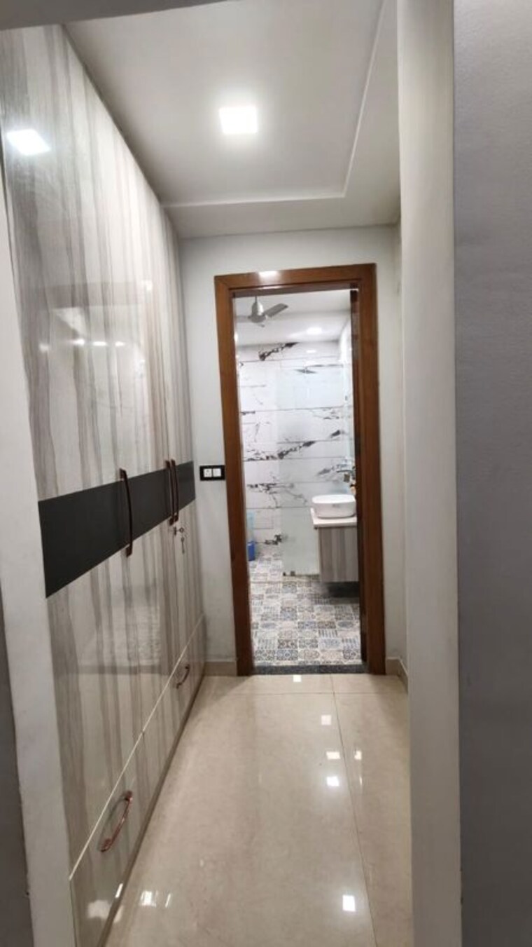 Kitchen, bptp-parkland-pride 3 Bedroom 250 Sq.Yd. Builder Floor In Sector 77 Faridabad 10619917
