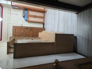 Bedroom in 1 BHK Apartment at Kanika CHS, Andheri East – for Rent