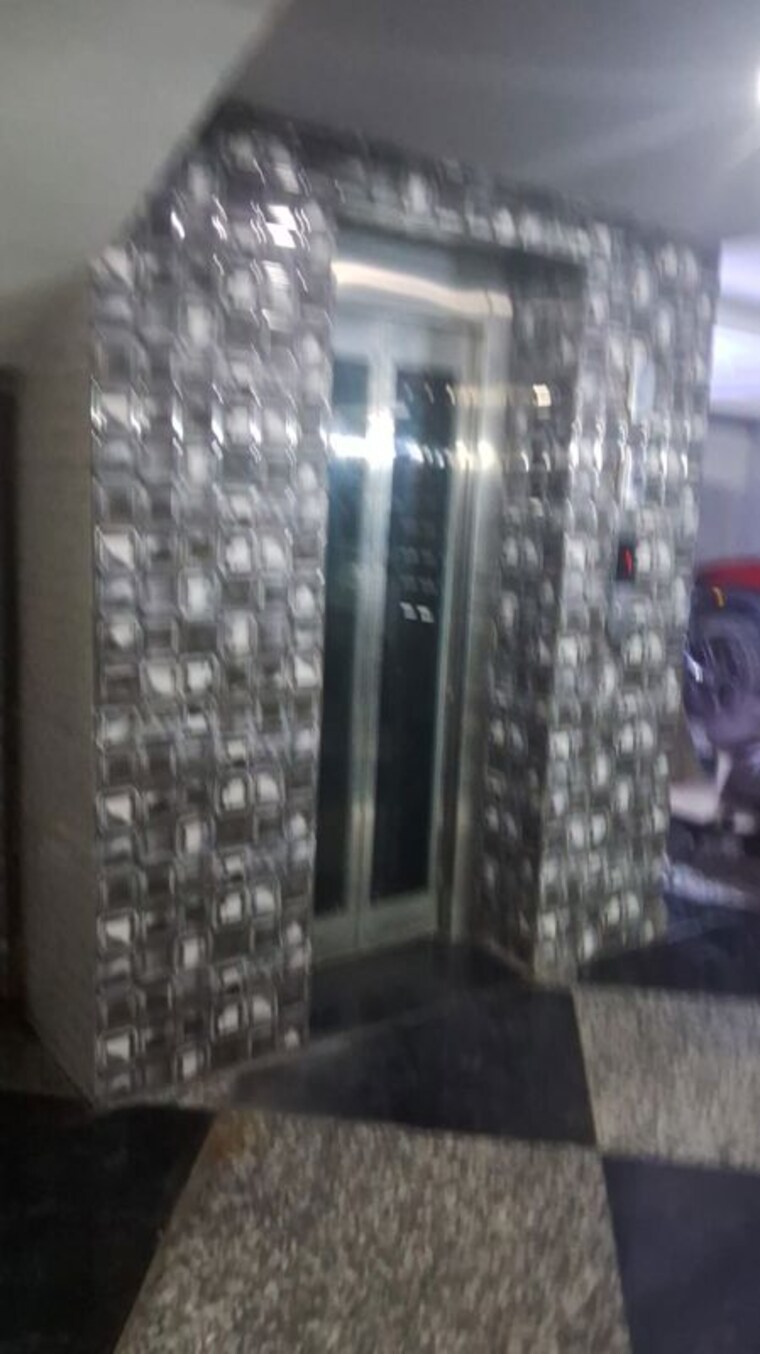 Bathroom, subhash nagar 2 Bedroom 100 Sq.Yd. Builder Floor In Subhash Nagar Delhi 10619934