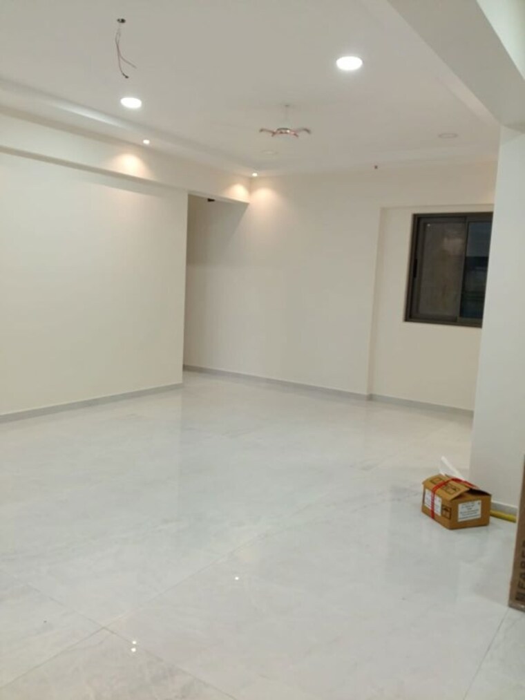 Dining area, shree-suraj-park-grandeur 3 Bedroom 1750 Sq.Ft. Apartment In Vile Parle West Mumbai 10619924