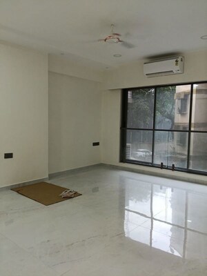 Bedroom in 3 BHK Apartment at Shree Suraj Park Grandeur, Vile Parle West – for Rent