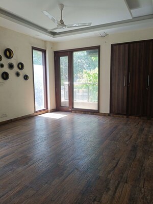 6+ BHK Independent House For Rent in New Friends Colony