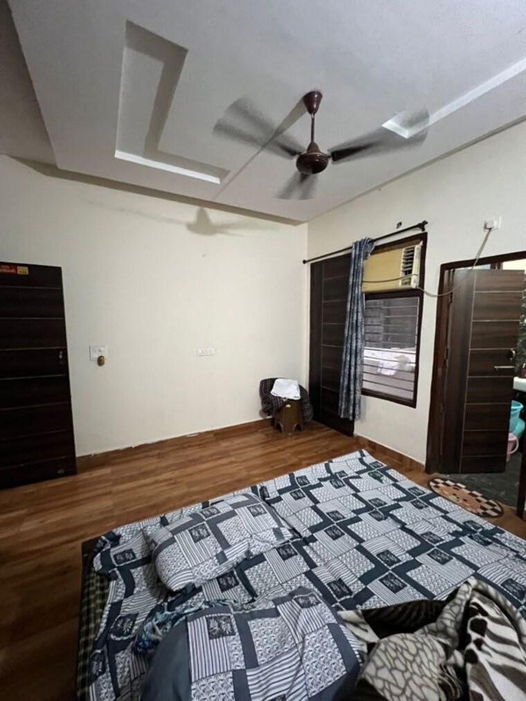 Bedroom, kharar road 1 Bedroom 580 Sq.Ft. Builder Floor In Kharar Road Mohali 10619945