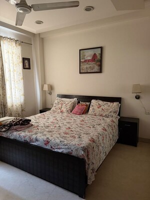 Bedroom in 2 BHK Builder Floor at Subhash Nagar – for Rent