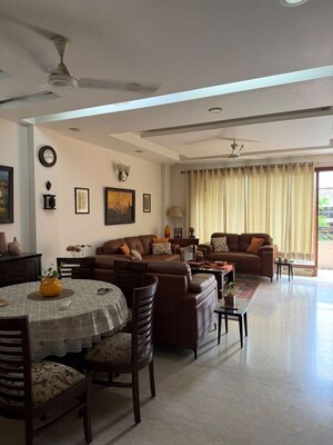 Living Room in 2 BHK Builder Floor at Subhash Nagar – for Rent