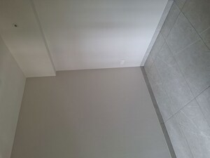 Furnished Amenities in 2 BHK Apartment at Shreepati Skies, Tardeo – for Rent