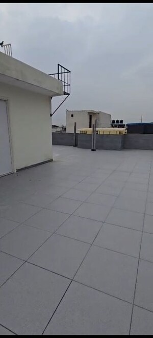 Room in 5 BHK Builder Floor at Sector 1 Vaishali – for Sale