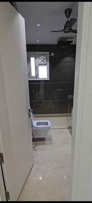 Bathroom in 5 BHK Builder Floor at Sector 1 Vaishali – for Sale