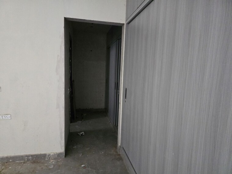 Room, sector 112 4 Bedroom 2700 Sq.Ft. Independent House In Sector 112 Noida 10491224