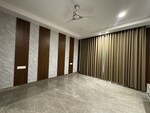 4 BHK + Servant Room 3500 Sq.Ft. Builder Floor in Sector 7