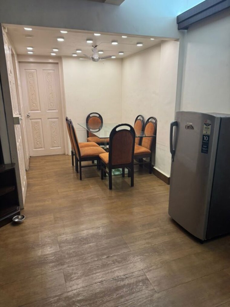 Team Area, vishwakamal-apartment-lower-parel 1 Bedroom 550 Sq.Ft. Apartment In Lower Parel Mumbai 10619984