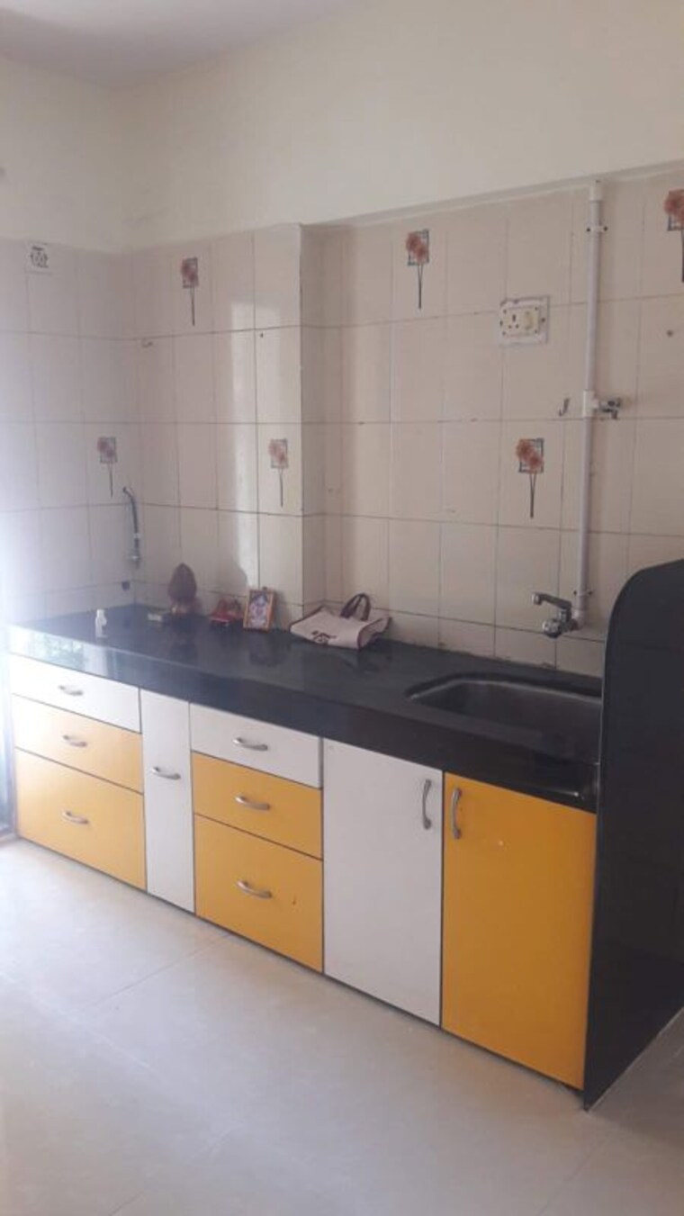 Kitchen, mitha nagar 2.5 Bedroom 850 Sq.Ft. Apartment In Mitha Nagar Mumbai 10619996