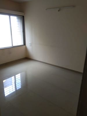 Bedroom in 2 BHK Apartment at Dahanukar Colony – for Rent