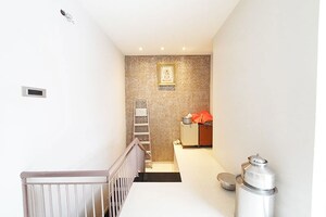 Kitchen in 4 BHK Independent House at Ghatlodia – for Sale