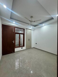 2 BHK Builder Floor For Rent in Saket