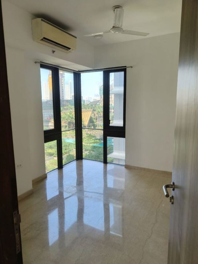 Room, lodha-the-park 3 Bedroom 1100 Sq.Ft. Apartment In Worli Mumbai 10620045