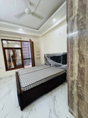 Bedroom in 1 BHK Builder Floor at Saket – for Rent