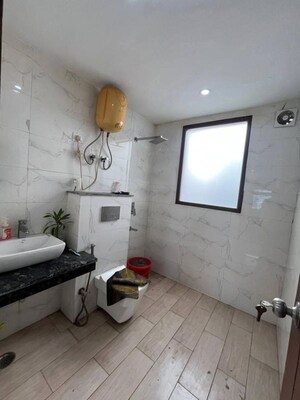 Bathroom in 1 BHK Builder Floor at Saket – for Rent