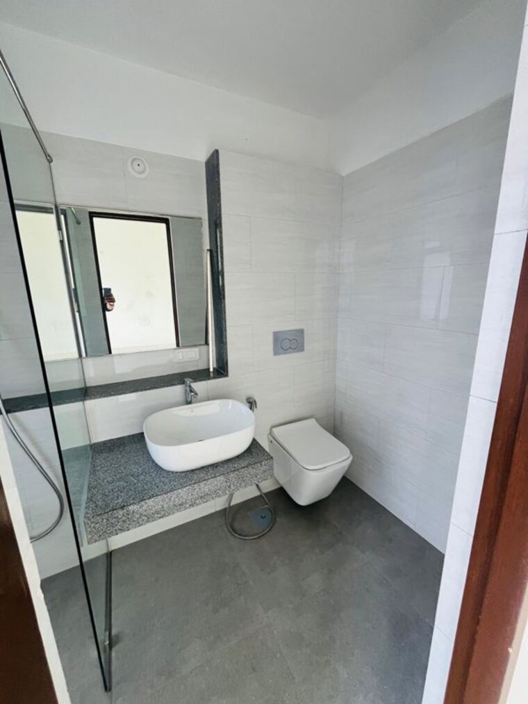 Bathroom, dynamix-divum 2 Bedroom 785 Sq.Ft. Apartment In Malad East Mumbai 10620101