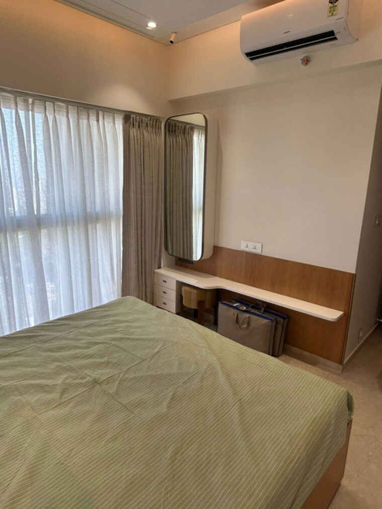 Bedroom, lodha-new-cuffe-parade 1 Bedroom 541 Sq.Ft. Apartment In Wadala Mumbai 10620107