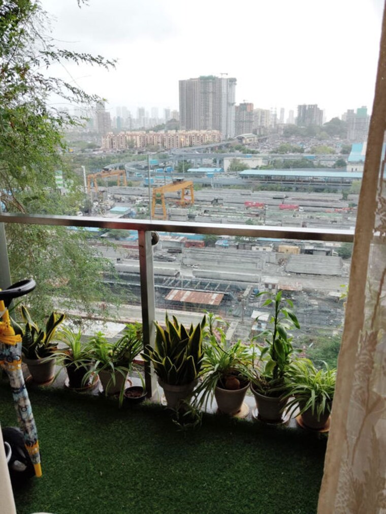 Garden, lodha-new-cuffe-parade 2 Bedroom 930 Sq.Ft. Apartment In Wadala Mumbai 10620116