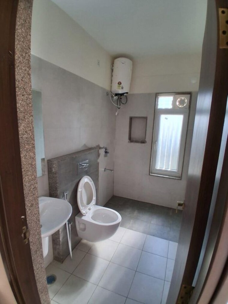 Bathroom, prestige-primrose-hills 2 Bedroom 1000 Sq.Ft. Apartment In Banashankari 6th Stage Bangalore 10620123