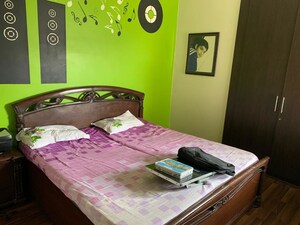 Bedroom in 3 BHK Builder Floor at Rajendra Nagar – for Rent