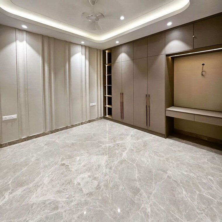 Room, civil lines 6+ Bedroom 800 Sq.Yd. Villa In Civil Lines Delhi 10620188