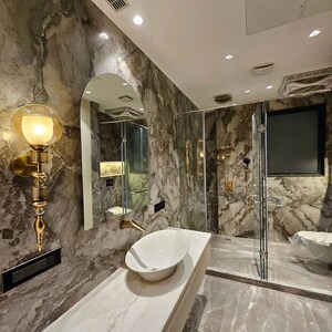 Bathroom in 6+ BHK Villa at Civil Lines – for Sale
