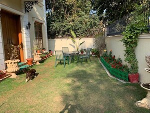 6 BHK Independent House For Sale in Civil Lines