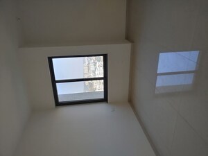 Room in 3 BHK Apartment at Lambodar Vasant Ganesh Vishwa, Bavdhan – for Rent